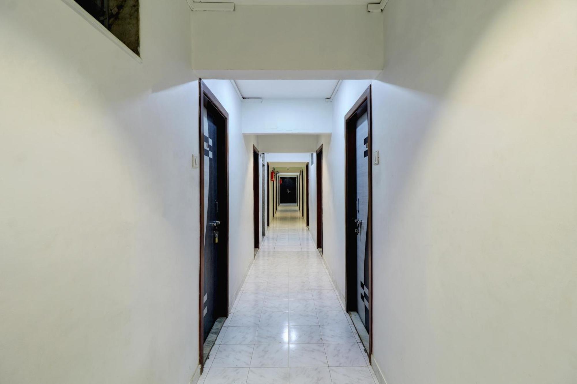 Hotel Kurla Residency Mumbai Exterior photo