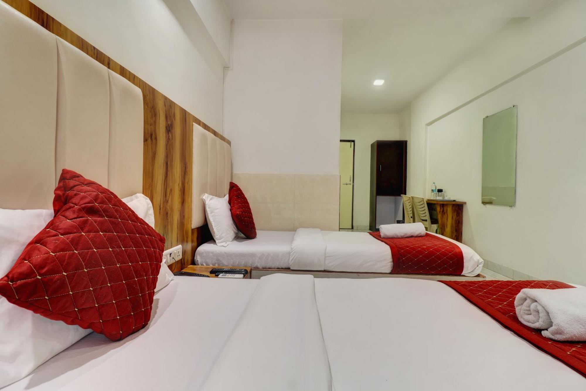 Hotel Kurla Residency Mumbai Exterior photo