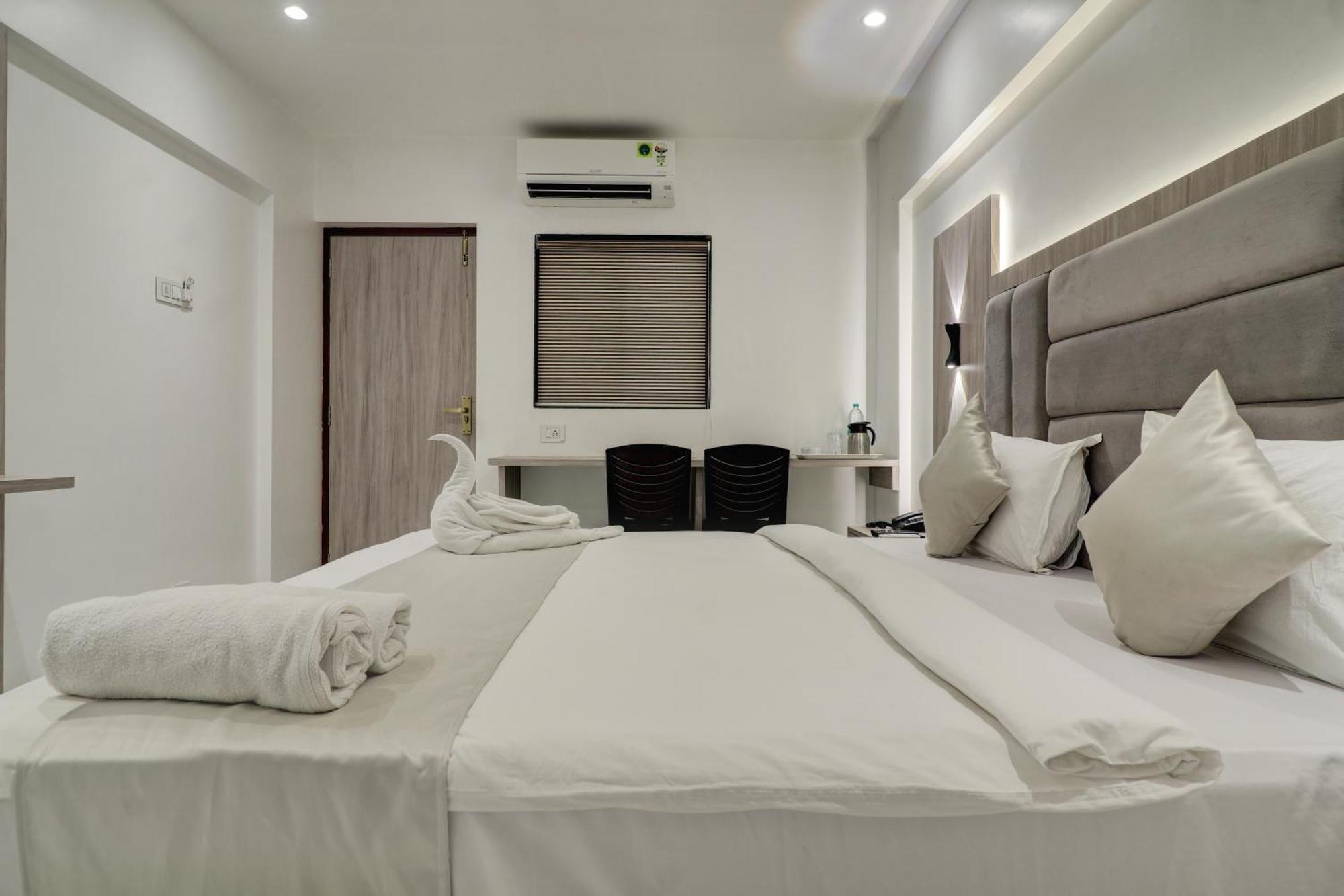 Hotel Kurla Residency Mumbai Exterior photo