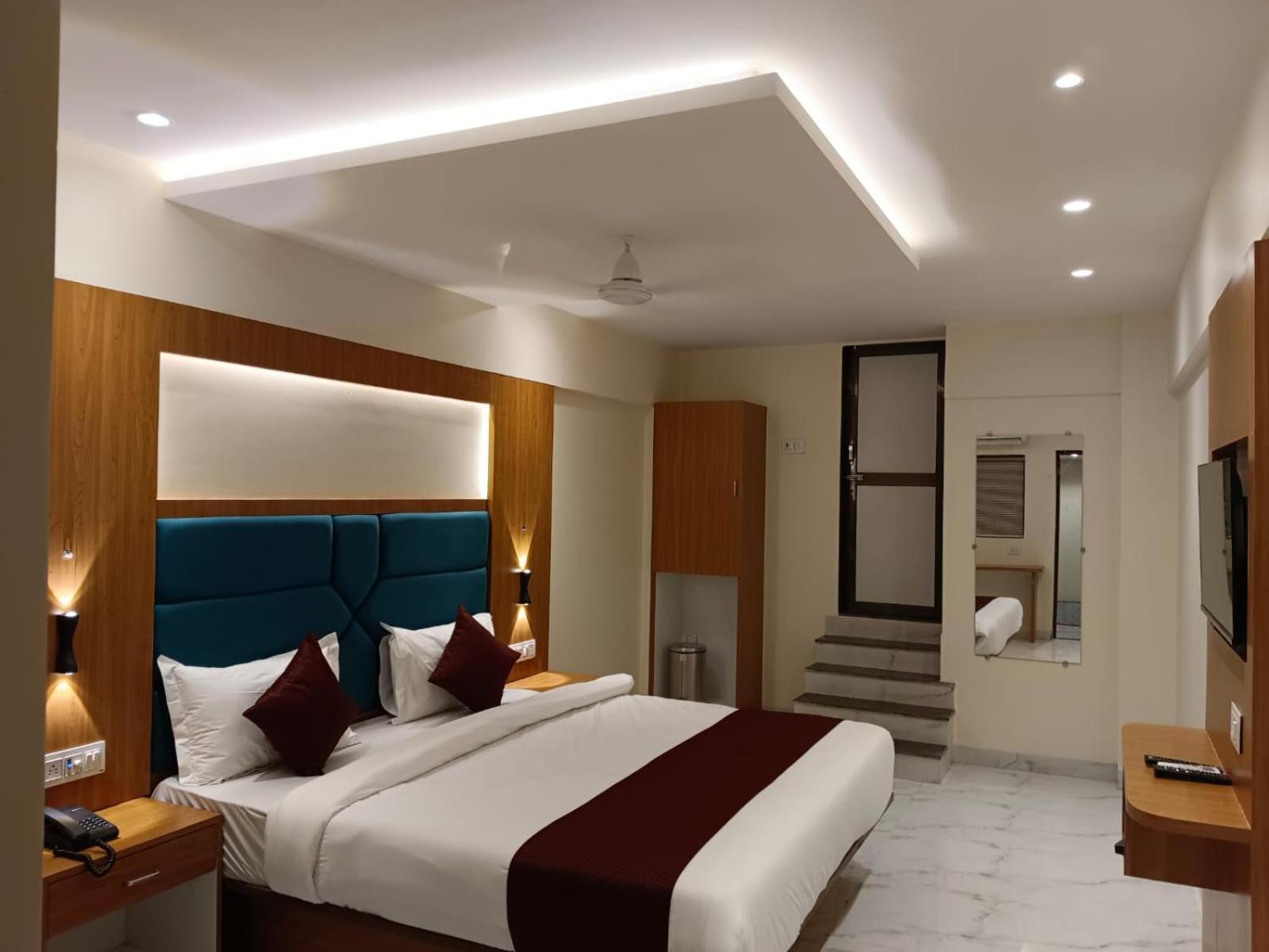 Hotel Kurla Residency Mumbai Exterior photo