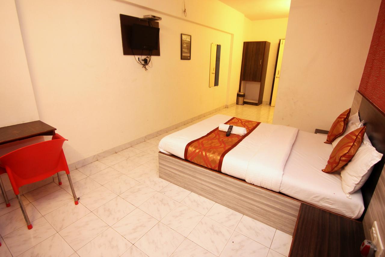 Hotel Kurla Residency Mumbai Exterior photo