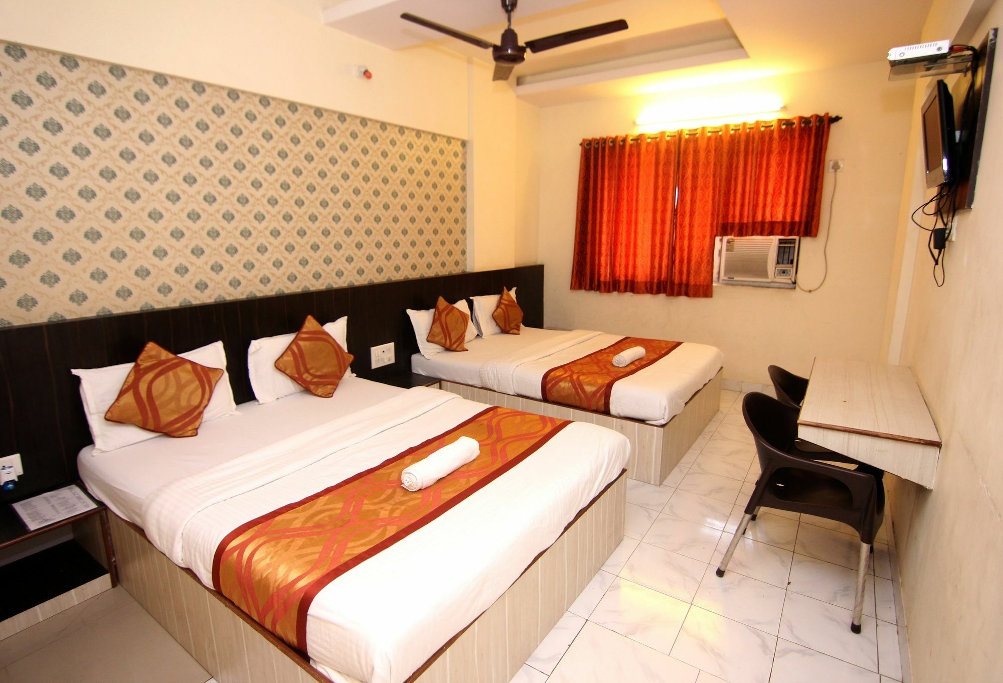 Hotel Kurla Residency Mumbai Exterior photo